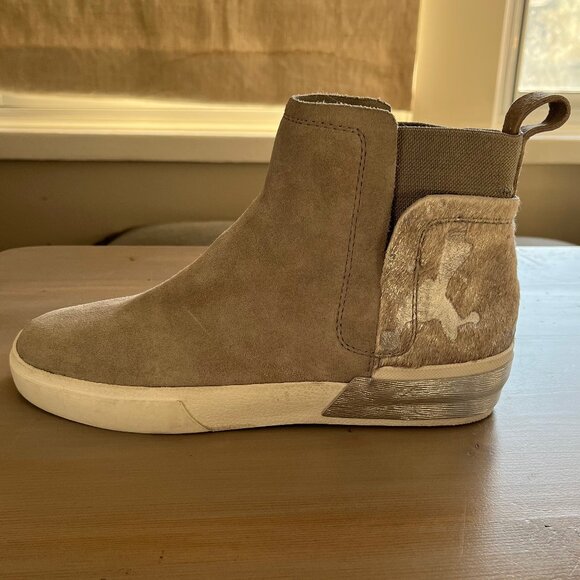 Dolce Vita Zulma Concrete Grey Bootie Sneaker - Picture 4 of 8